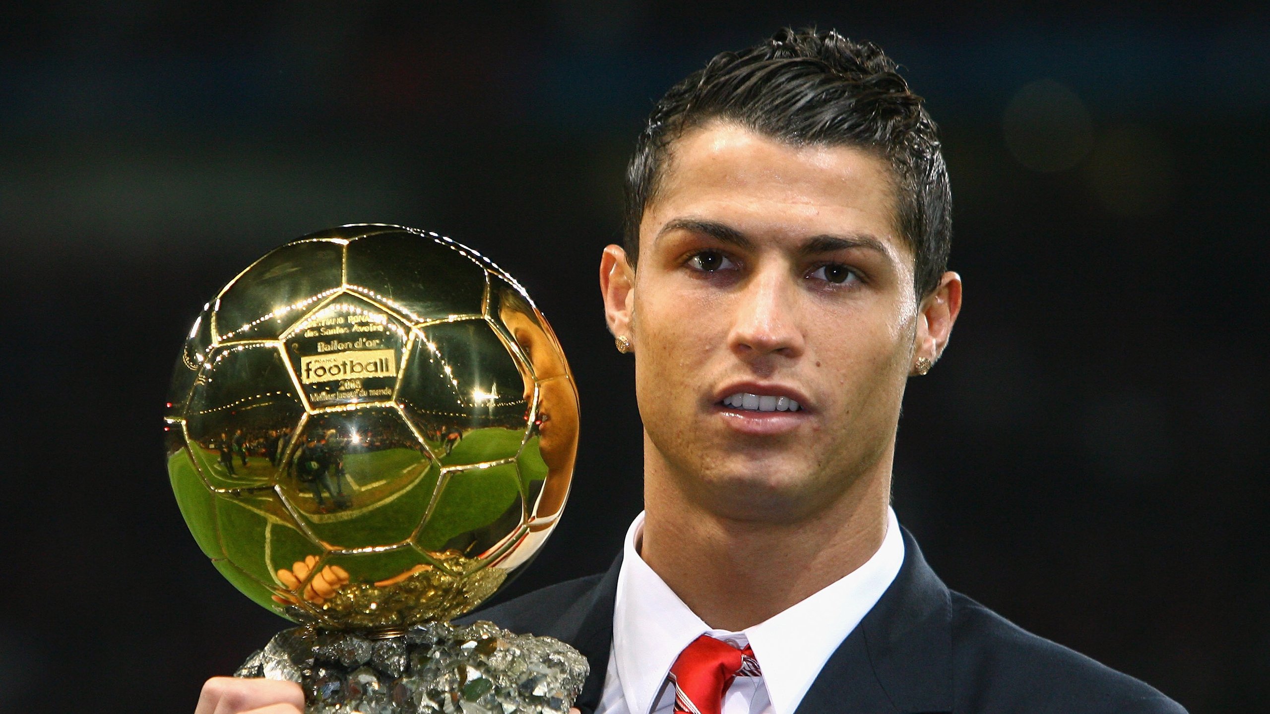 德甲争冠战焦点战，荷兰足球哲学如何成为拜仁压制马赛的终极密码？