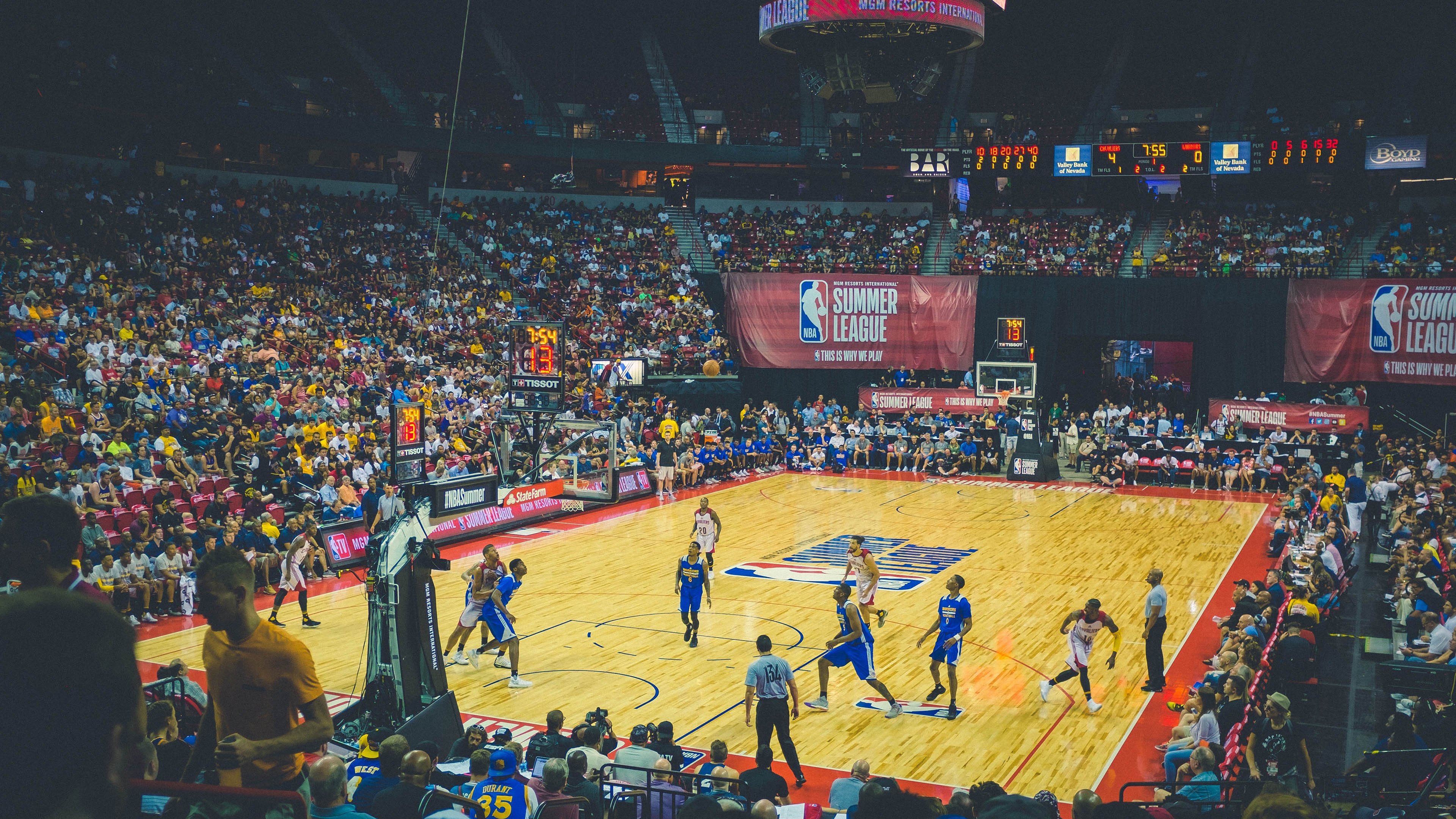 年度焦点之战，灰熊终结活塞，不只是胜负的较量