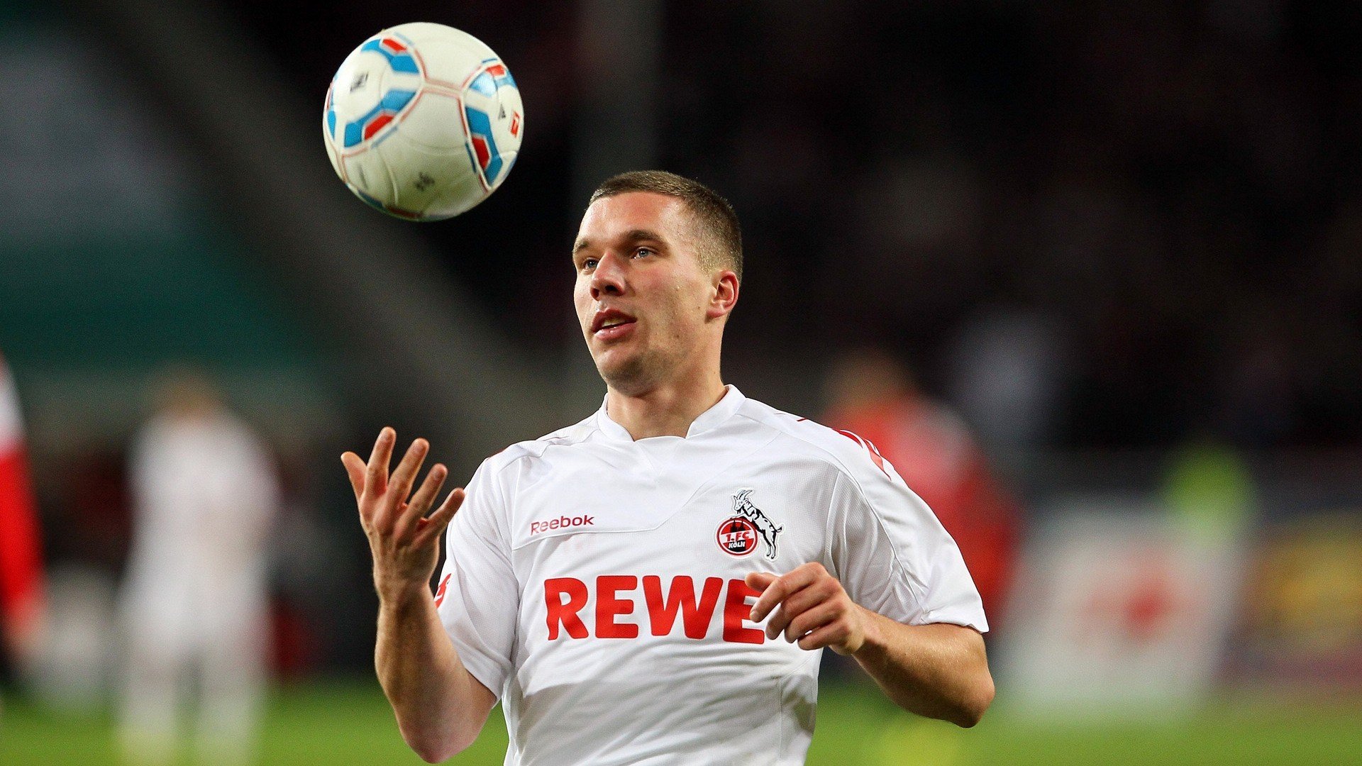 赖斯爆发，澳大利亚单节拉开曼城，战术变革与个体英雄的交响